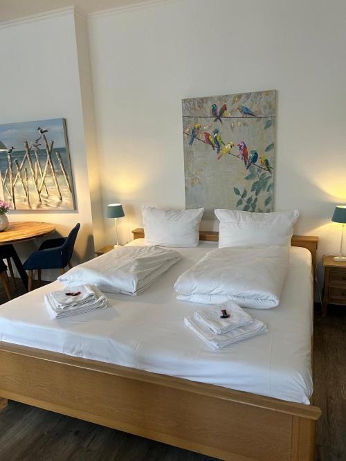 1 Zimmer-Apartment 21 Saseler Markt Erdgeschoss Hamburg Eksteriør bilde